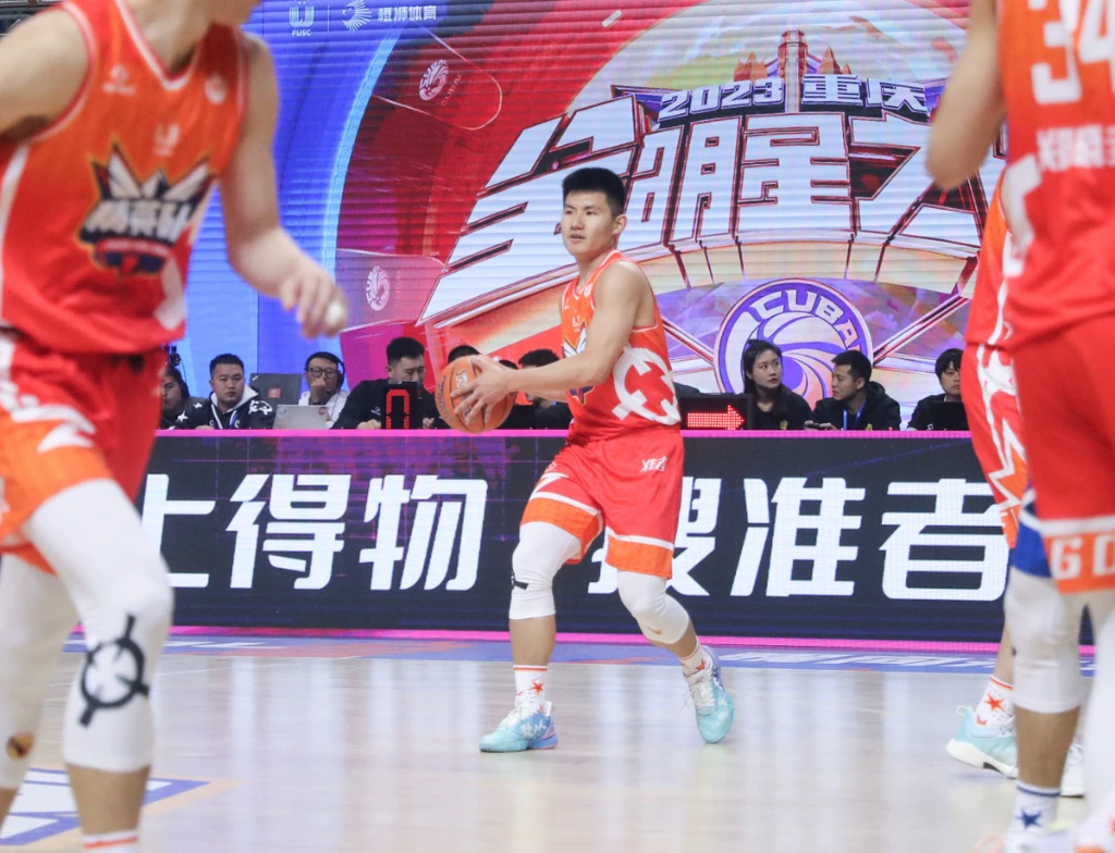 为什么现代篮球训练趋势强调技术与体能结合_0